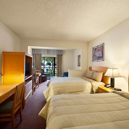 Ramada By Wyndham Kissimmee Downtown Hotel Exterior foto