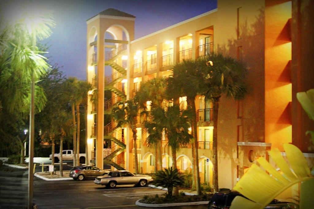 Ramada By Wyndham Kissimmee Downtown Hotel Exterior foto